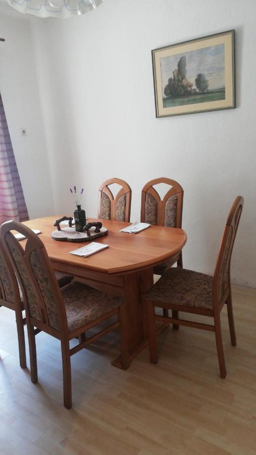 Gostel Koprivnik Pri Kocevju, Kocevski Rog 外观 照片