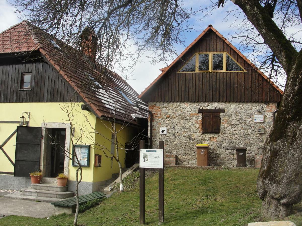 Gostel Koprivnik Pri Kocevju, Kocevski Rog 外观 照片